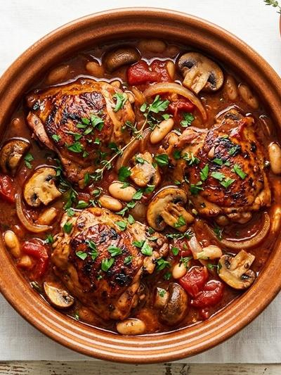 One-Pot French Chicken Chasseur with Mushrooms and White Beans