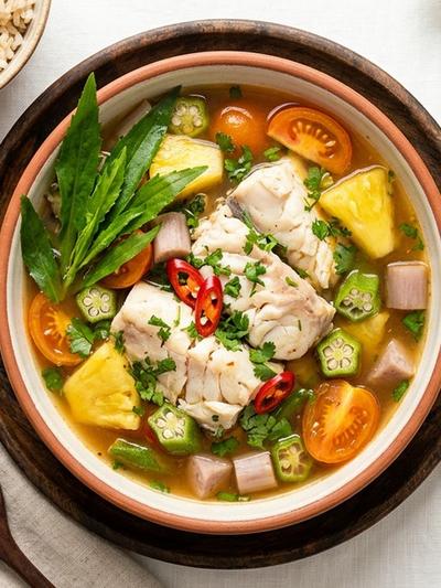 Slow Cooker Vietnamese Sour Fish Bowl with Tamarind and Pineapple