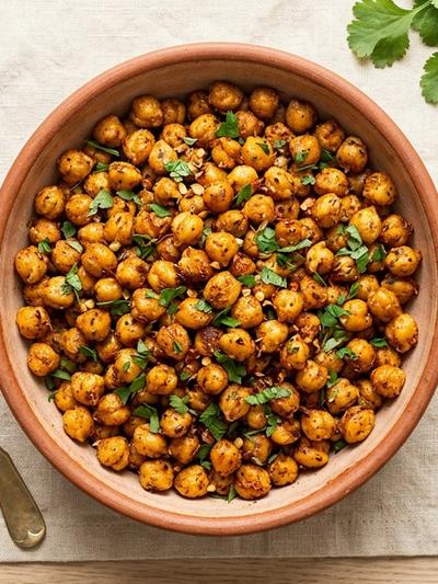 Spicy Roasted Chickpeas: High-Fiber Crunchy GLP-1 Snack